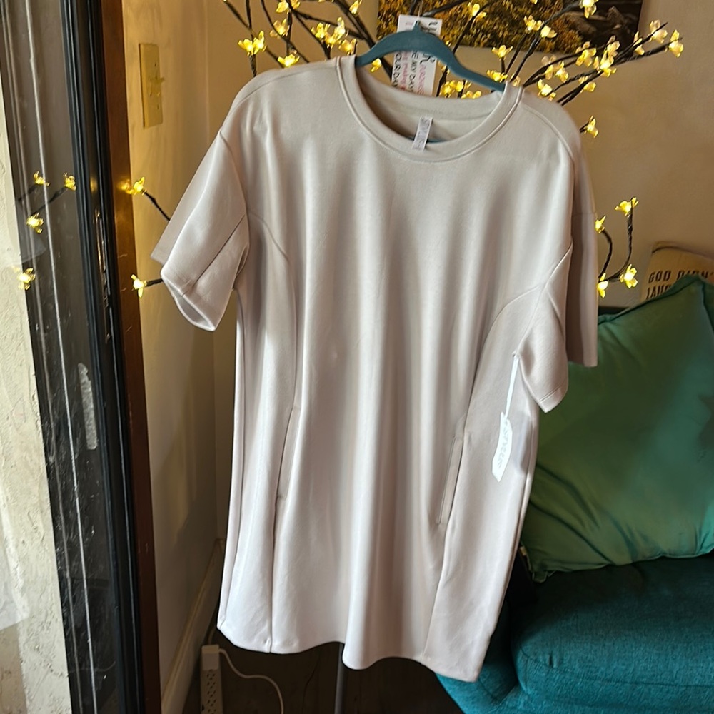 STYLUS Cream Midi Dress